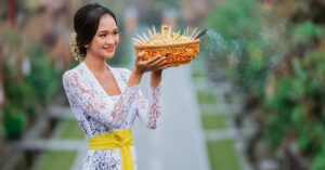 {field image_alt}{/field}