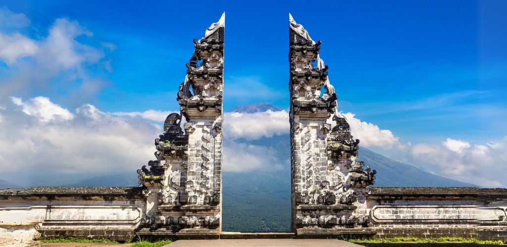 Besuche die schönsten Tempel bei deinem Abenteuerurlaub in Bali