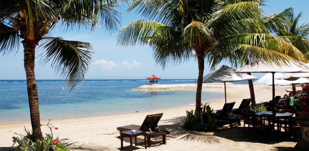 Finde die schönsten Hotels am Strand auf Bali
