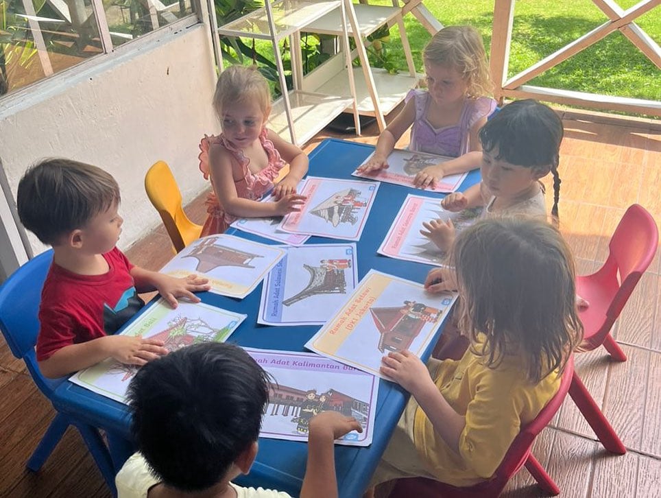 bhumibalischool C2ZNbQpRhVn 3