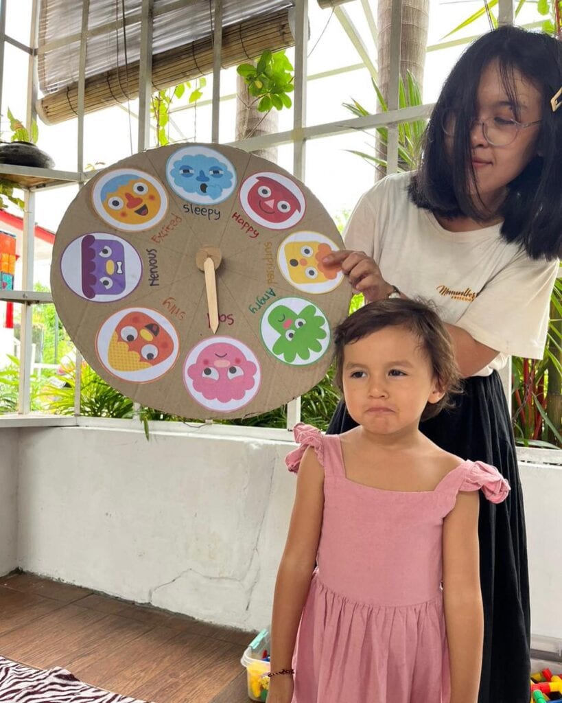 bhumibalischool C2ZNieqxkK2 1