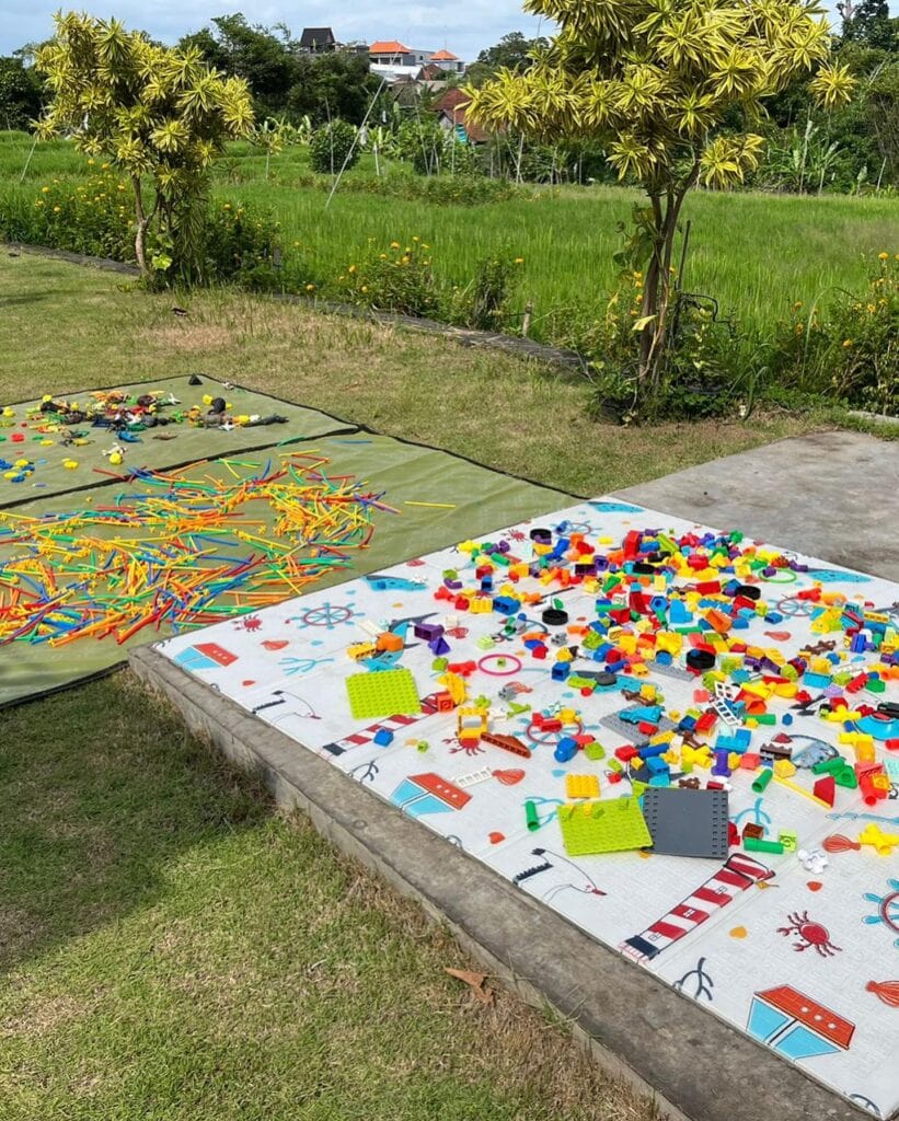 bhumibalischool C3ckL0DxCHE 7