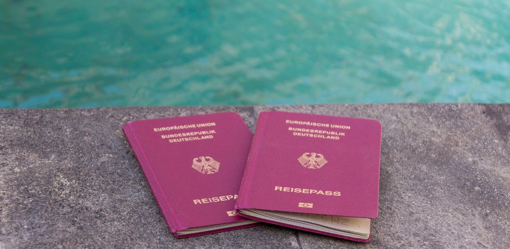 Du benötigst einen gültigen Reisepass für deinen Flug von Deutschland nach Bali