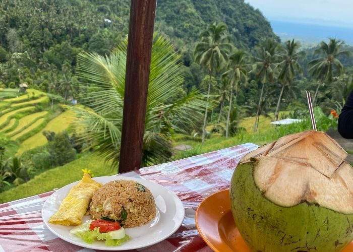 Essen Nasi Goreng in Bali