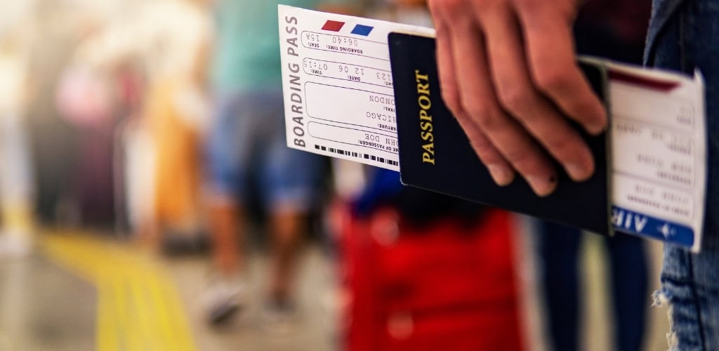 Bereite dich auf deinen Flug von Hamburg nach Bali vor