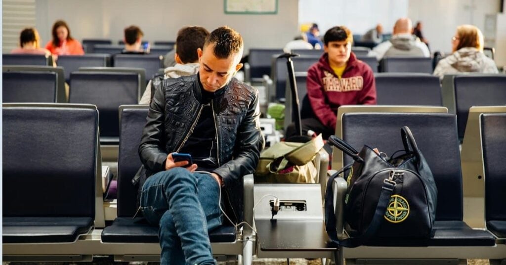 Transit in Bali 2026: Darfst du den Flughafen verlassen? Regeln, Visa & Ablauf